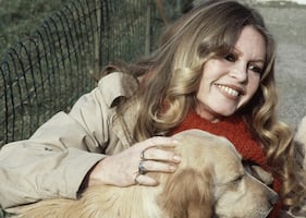 Una playa en Cannes y un refugio animal en Niza llevarán el nombre de Brigitte Bardot