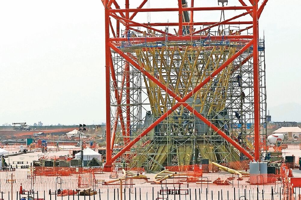 El Grupo Aeroportuario de la Ciudad de México reiteró su compromiso de transparencia respecto a la utilización de los recursos para la obra (ARCHIVO EL UNIVERSAL)