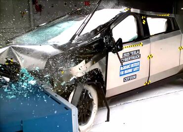 Tesla Cybertruck pasó las pruebas de choque, pero con un gran "pero"