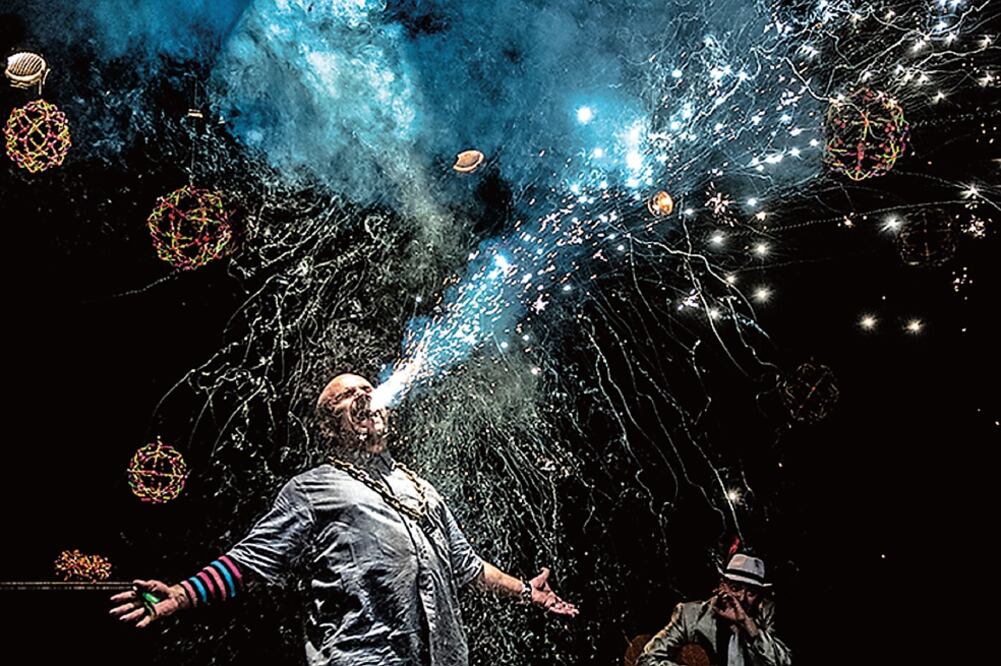 En escena, Richard Viqueira y Valentina Garibay comen chiles con la finalidad de dar fuerza a sus interpretaciones (CORTESÍA CENART)