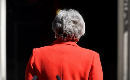 UK Prime Minister Theresa May announces her resignation