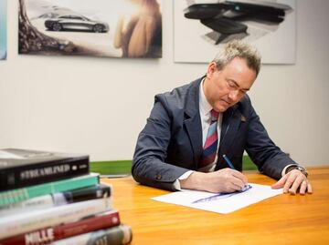 Nissan contrata a exjefe de diseño de Ford