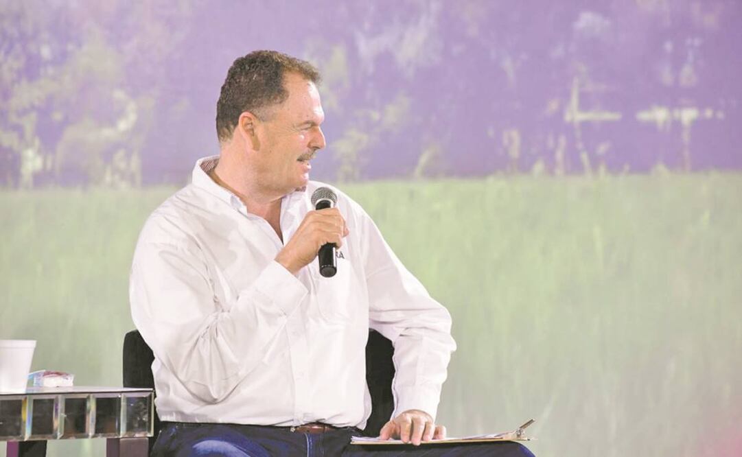 Ernesto Gándara aseguró que productores agrícolas, ganaderos, pescadores y mineros del estado contarán con apoyos económicos. Foto: Especial.