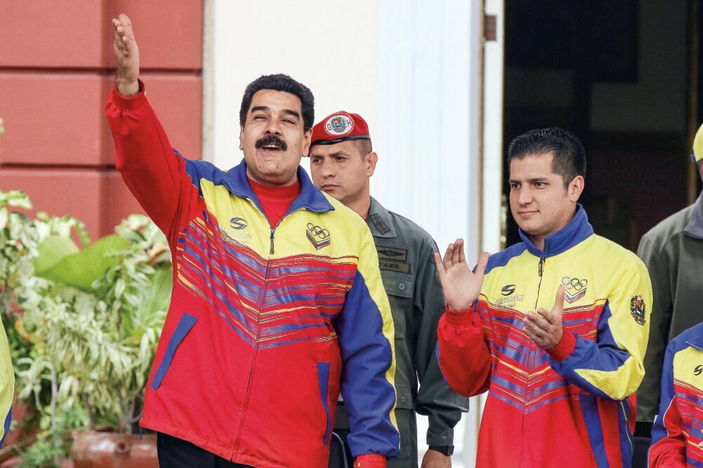 El presidente de Venezuela, Nicolás Maduro, recibió ayer a la delegación de atletas que participaron en los Juegos Olímpicos de Río de Janeiro 2016 (BORIS VERGARA. XINHUA)