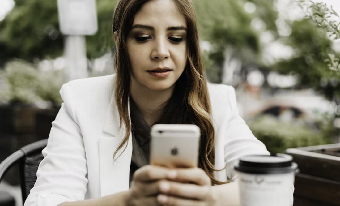 Una joven se sorprendió con el saludo de sus exsuegros. Fuente: Unsplash