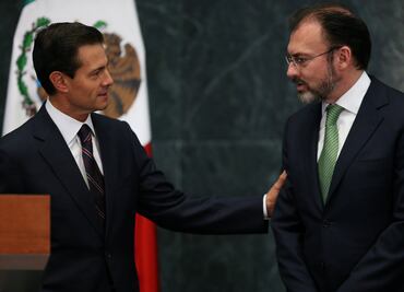 Mueve Peña a una veintena de colaboradores en el sexenio