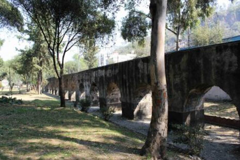 El acueducto más largo de la ciudad