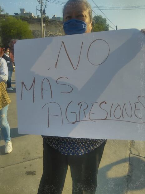 Personal de Salud en Tula realiza paro por agresión de familiares de paciente con Covid-19 