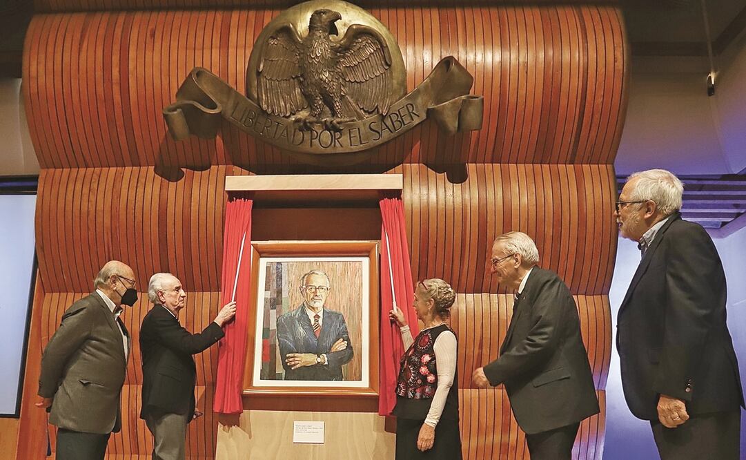 (De izquierda a derecha) José Sarukhán, Adolfo Martínez Palomo, María Isabel Pérez Montfort (hija de Ruy Pérez Tamayo) y Manuel Peimbert Sierra. Foto: Berenice Fregoso / EL UNIVERSAL