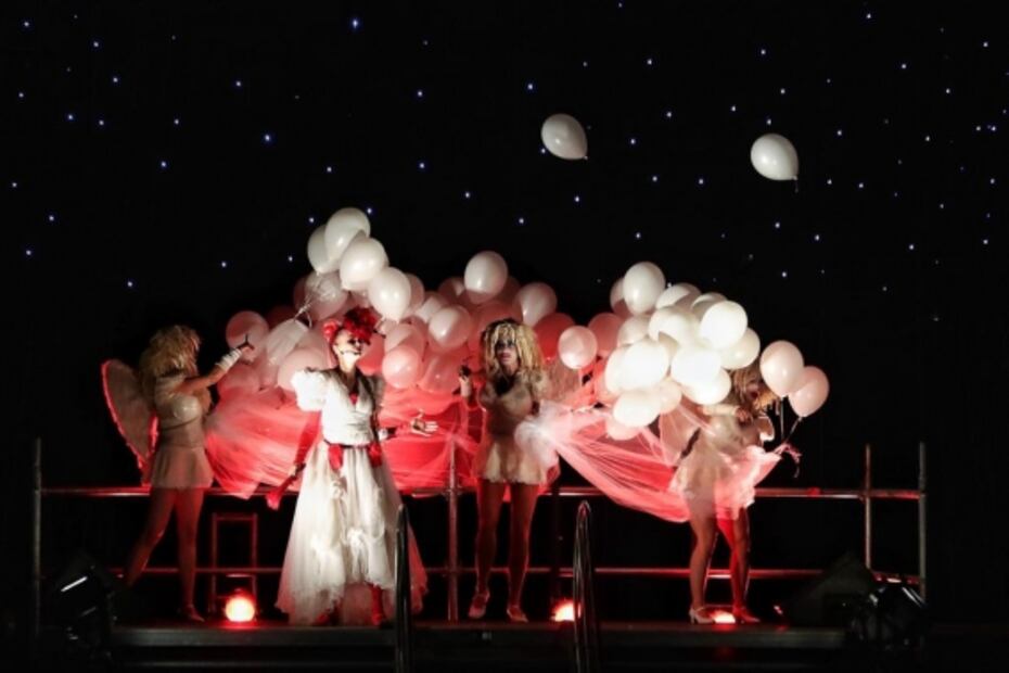 "Ángeles” bailan en el Cervantino