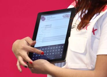 Fundación Carlos Slim dona 286 tabletas al Médico en Tu Casa