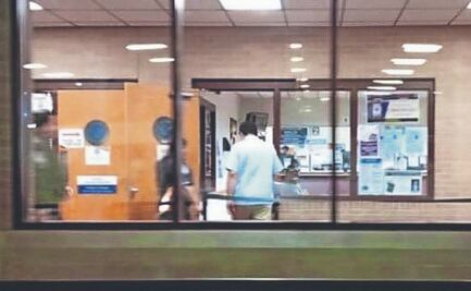 ICE interroga y retira visa al diputado Mario López