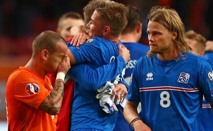 Holanda cae con Islandia; Italia y Gales triunfan