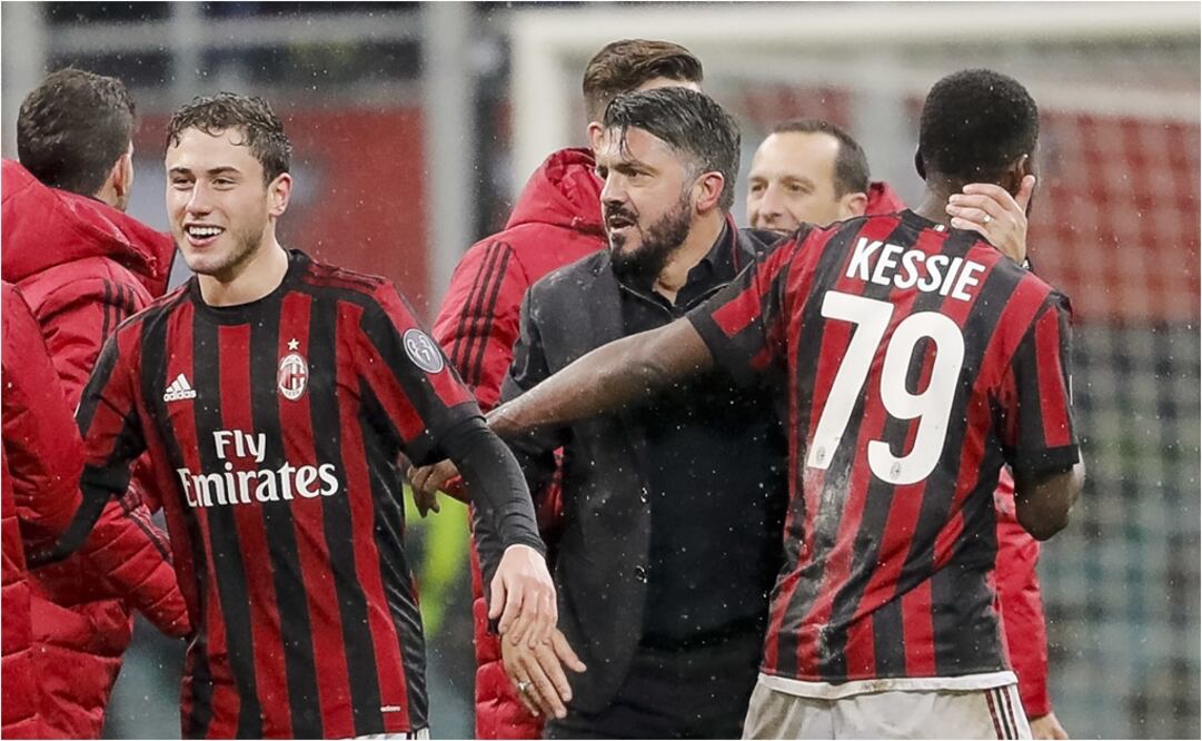 Milan vence a Inter en copa italiana