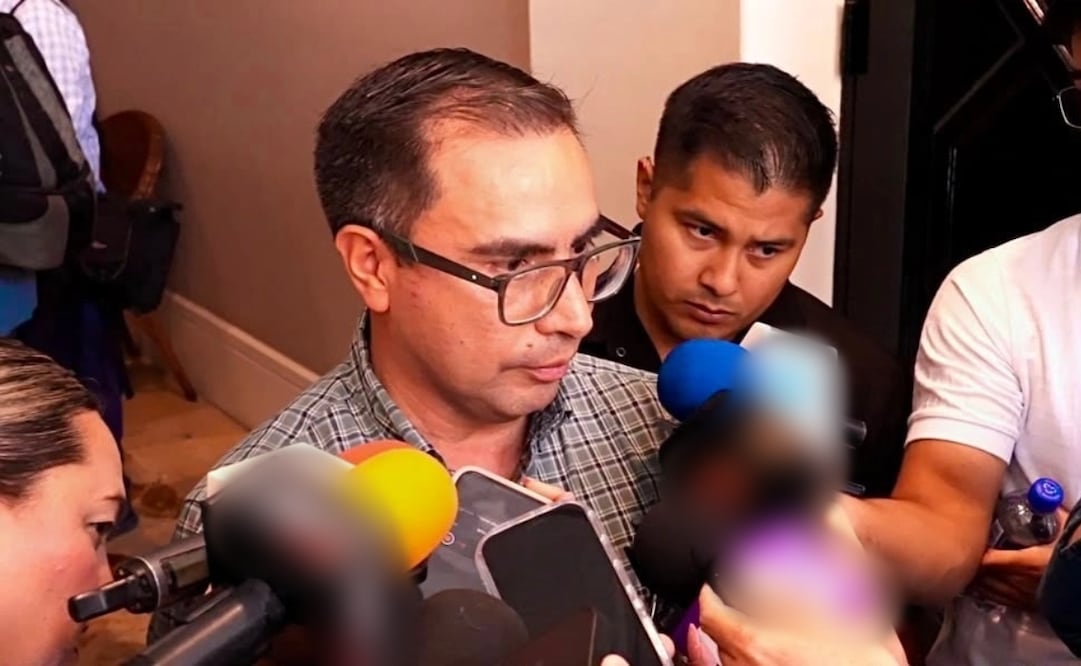 El Secretario de Seguridad Pública en Sinaloa, Sinuhue Téllez López, informó sobre enfrentamientos en Villa Juárez y Escuinapa, sin heridos ni muertos. | Foto: Especial.