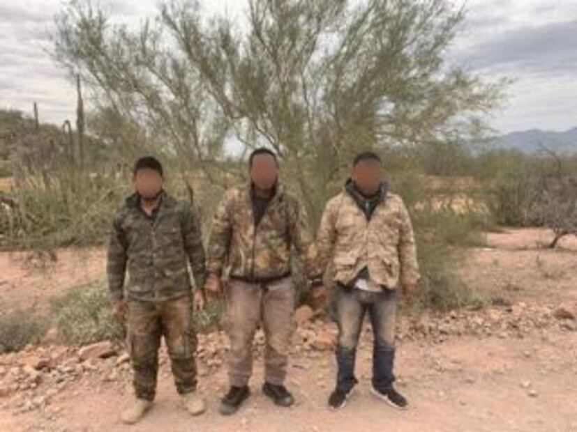 Detienen a 3 hombres con armas de grueso calibre en Caborca, Sonora