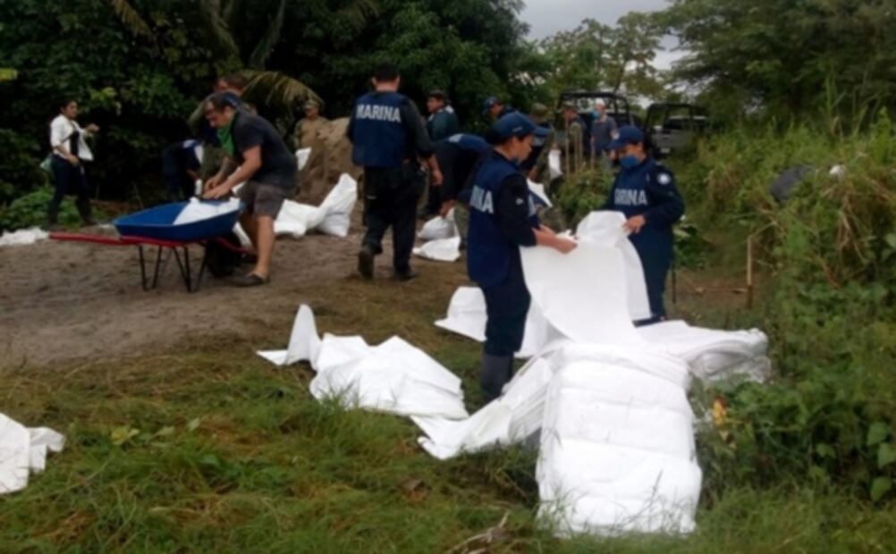 Intensifica Ejército, Marina y GN apoyo a la población afectada de Tabasco y Chiapas por lluvias