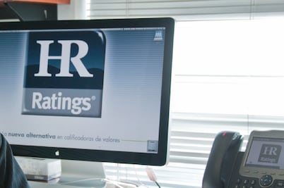 Mejora HR Ratings perspectiva de México