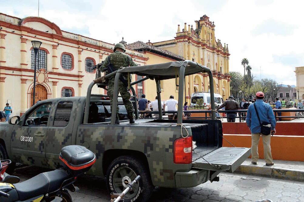 Personal de la Gendarmería Italiana, así como autoridades del Vaticano, de la Conferencia del Episcopado Mexicano y de la Diócesis de San Cristóbal de las Casas, realizaron un recorrido por los sitios donde estará el Papa (ESPECIAL)