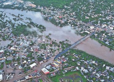 Lluvias dejan 31 fallecidos y a Poza Rica bajo el agua