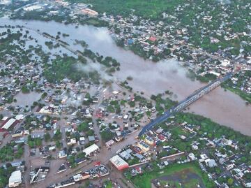 Lluvias dejan 31 fallecidos y a Poza Rica bajo el agua