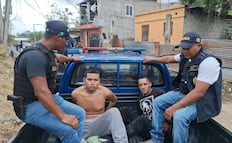 Caen dos presuntos integrantes de la Mara Salvatrucha; decomisan arsenal en Guatemala