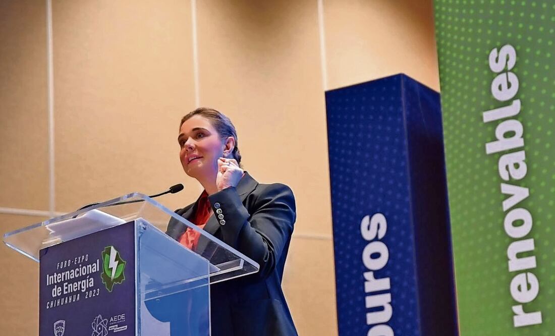 La gobernadora María Eugenia Campos dice que el trato entre Mexico Pacific y el gobierno de Chihuahua abrirá oportunidades de desarrollo y empleo.. Foto: Especial