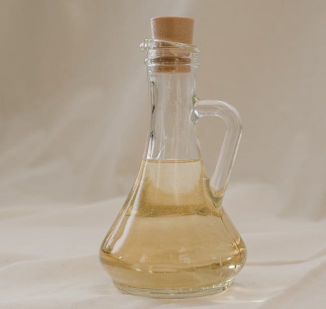 Beneficios de utilizar aceite de ricino en la piel y el pelo