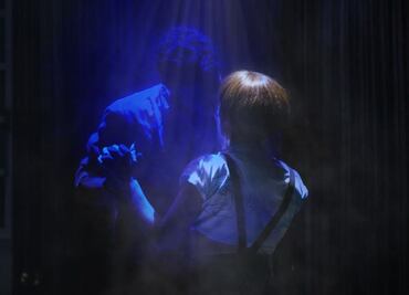 "Ghost" levanta el telón y vuelve una alfombra roja al Teatro San Rafael