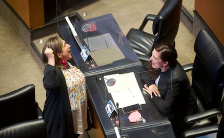 Senadores de oposición defienden a la UNAM ante críticas de AMLO