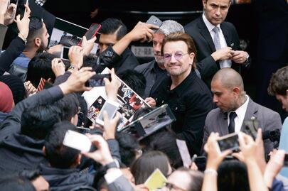 U2 y Gallagher conviven con fans