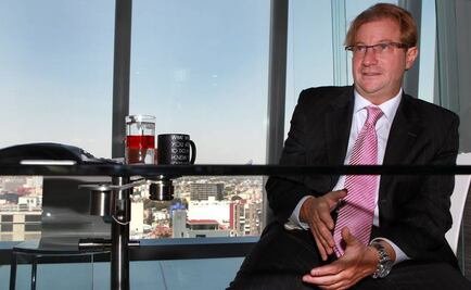 Unesco nombra a Andrés Roemer como embajador de buena voluntad