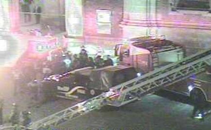 Rescatan a hombre en cúpula de iglesia de Santo Domingo