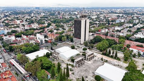 El Centro SCOP, obra en el abandono a 8 años del terremoto que lo arruinó