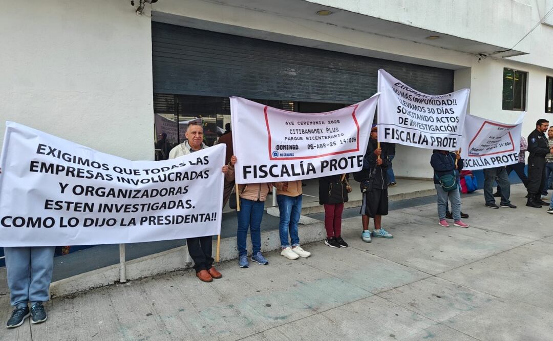 Familiares y amigos de Berenice Giles exigen que se investigue a todas las empresas involucradas en la tragedia del Axe Ceremonia. Foto: David Fuentes