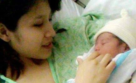 Muere bebé que fue arrancado del vientre de joven estrangulada en Chicago