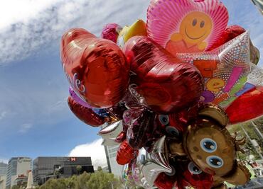 Mexicans to splash MXN$ 1,795 million on Valentine's Day