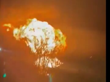 Cierra aeropuerto británico de Heathrow tras incendio que provocó apagón; piden a usuarios contactarse con aerolíneas