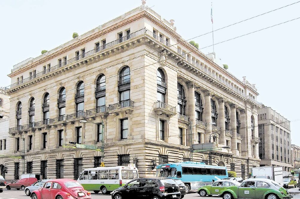 Banxico divulga su comunicado de política monetaria, en el que la atención se centrará en su balance de inflación y su opinión sobre los anuncios de la Fed (ARCHIVO EL UNIVERSAL)