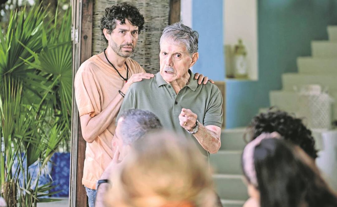 La película, continuación de Un padre no tan padre, trata de las vacaciones de Navidad de Don Servando, en las que tendrá un choque de poder con una mujer. Foto: Netflix.