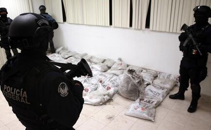 Aseguran tonelada de cocaína negra en AICM