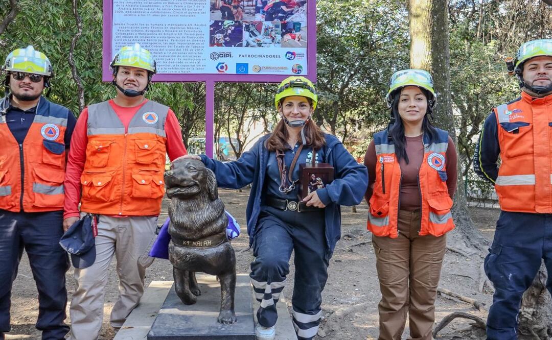 Develan estatua en honor a ‘Nalah’, perrita rescatista que salvó 17 vidas en los sismos de 2017. Omar Díaz