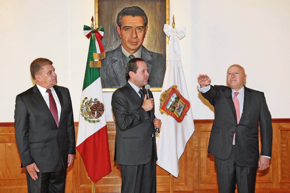 El 20 de febrero de 2013 Isidro Pastor tomó protesta al cargo como Secretario de Movilidad del Estado de México (ARCHIVO EL UNIVERSAL)