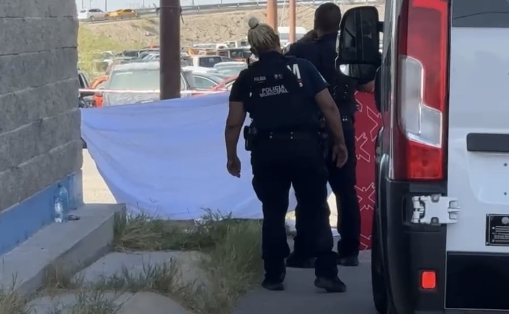 Menor fallece tras pasar cuatro horas dentro de vehículo en Ciudad Juárez; detienen a su madre y abuelo.
Foto: Especial.