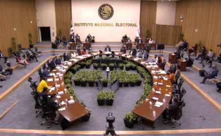 Conteo rápido del INE estima participación de 18% en revocación de mandato; necesita 40% para ser válida