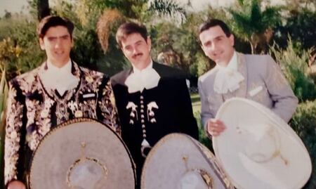 Comienzan los pleitos entre Los Tres Potrillos