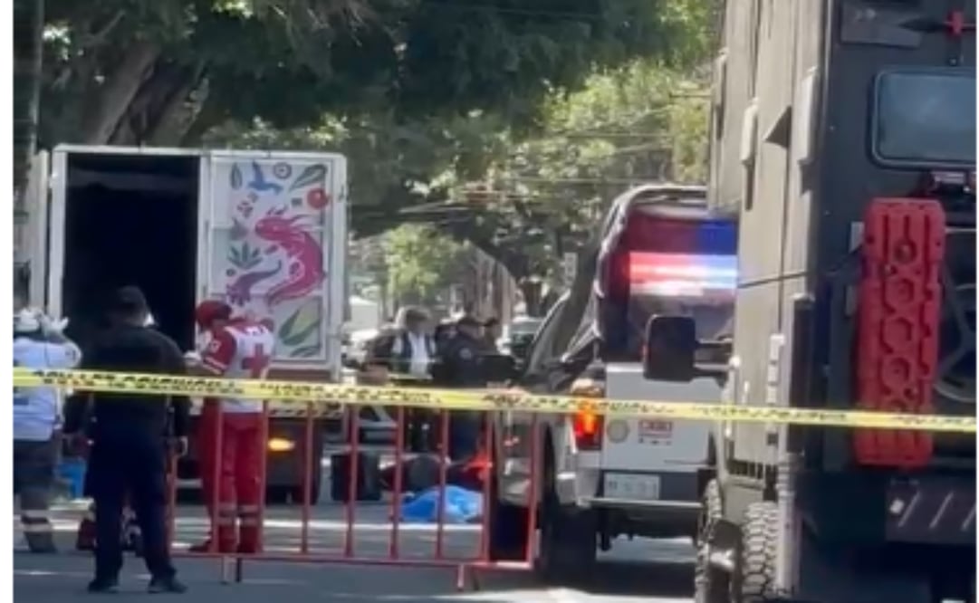 Mueren dos personas en accidente de motocicleta en Azcapotzalco. Foto: Captura de pantalla