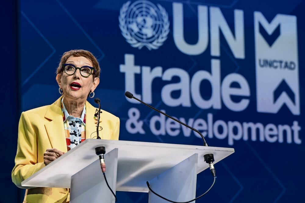 Rebeca Grynspan, titular de la UNCTAD, presentó el informe anual de comercio y desarrollo. Foto: Martial Trezzini | AFP