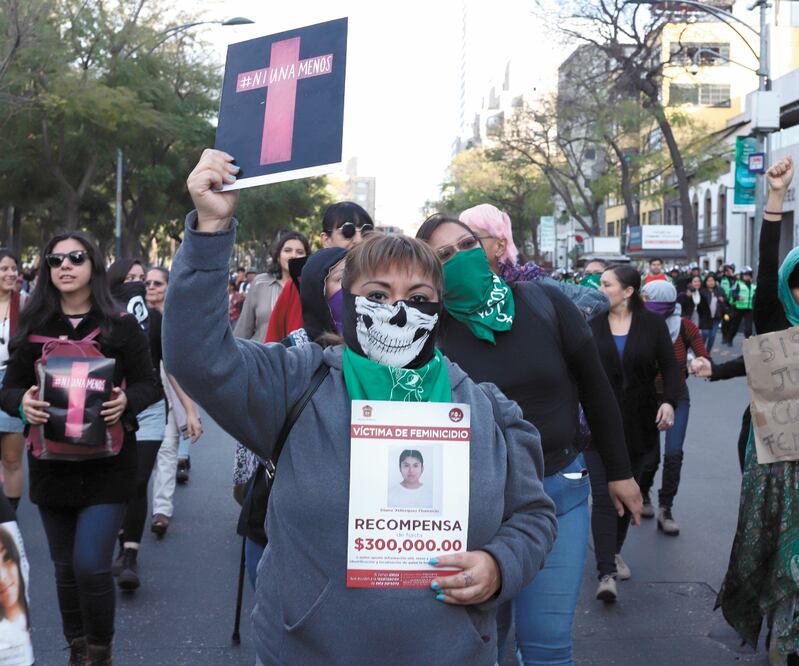 Una gran respuesta registra la convocatoria de mujeres al paro nacional para el próximo 9 de marzo, al que se han sumado los tres Poderes de la Unión, partidos políticos, universidades y población en general. ARCHIVO EL UNIVERSAL