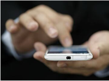 Teléfono, plataforma más usada para entrar a Internet